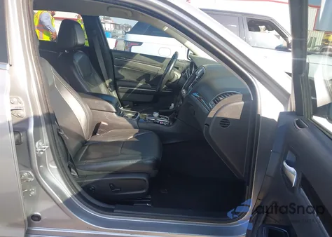 2015 Chrysler 300 Limited from USA, damaged, VIN 2C3CCAAG3FH891660